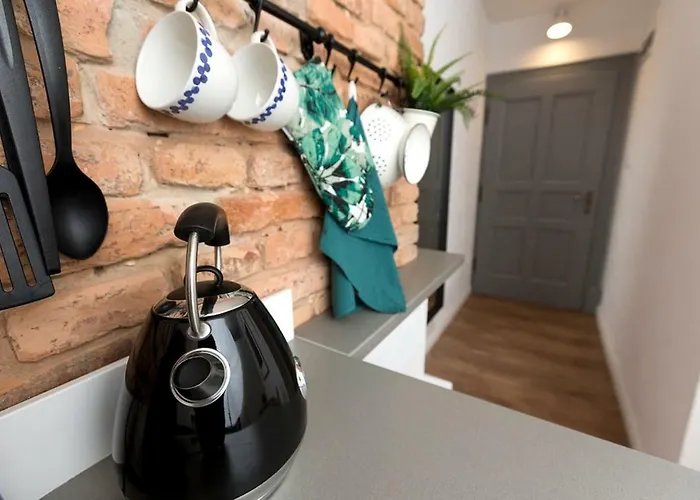 아파트 Loft Paprotka Premium Apartment, Close To Mtp Expo, F.vat