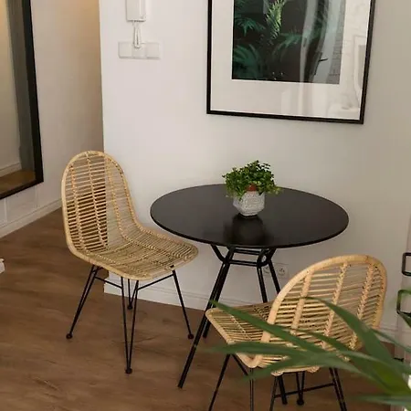 Loft Paprotka Premium Apartment, Close To Mtp Expo, F.vat Апартаменты
